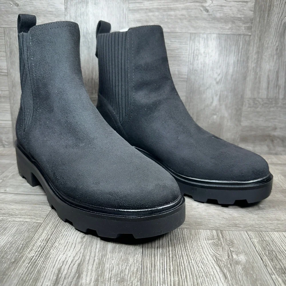 Kensie Emily Chelsea Boots Women 8M Black Lug Sole Faux Suede Ribbed NEW
